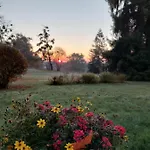 Domaine De Rateau 4*