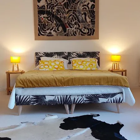 Domaine De Rateau Bed & Breakfast Bayas