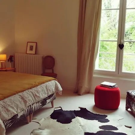 Domaine De Rateau Bed & Breakfast Bayas